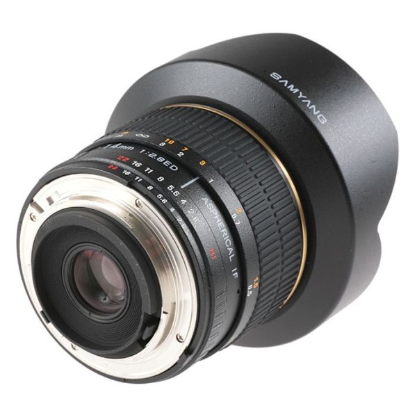 SAMYANG 14 mm vidvinkelobjektiv - OLYMPUS-fäste - Bländare f/2,8 - f/22 - Fokuseringsavstånd 0,28m
