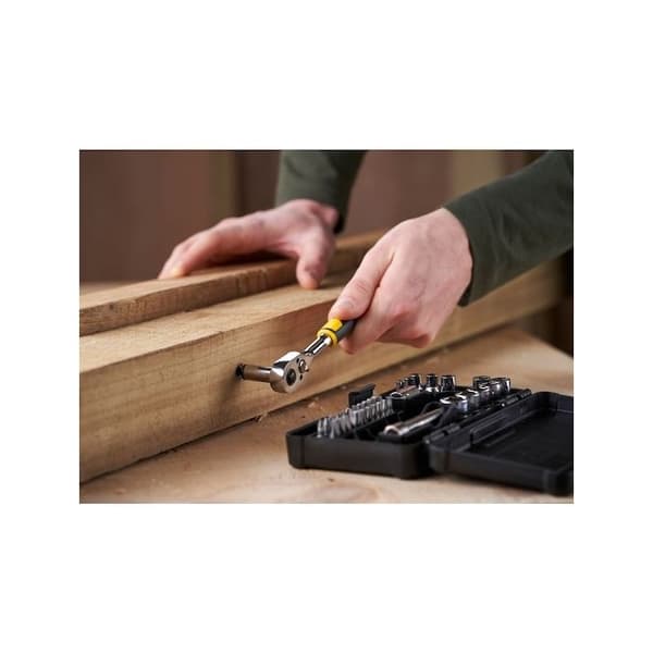 Kompakt 1/4" hylsnyckelsats STANLEY - 37 delar - STMT82672-0