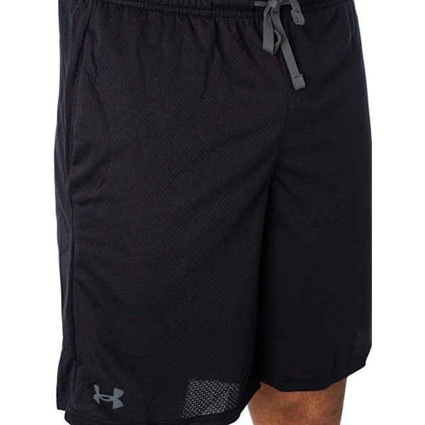Kort för män - Under Armour - Tech Mesh 1328705-001 - Svart - Lätt passform - 100% Polyester Svart M