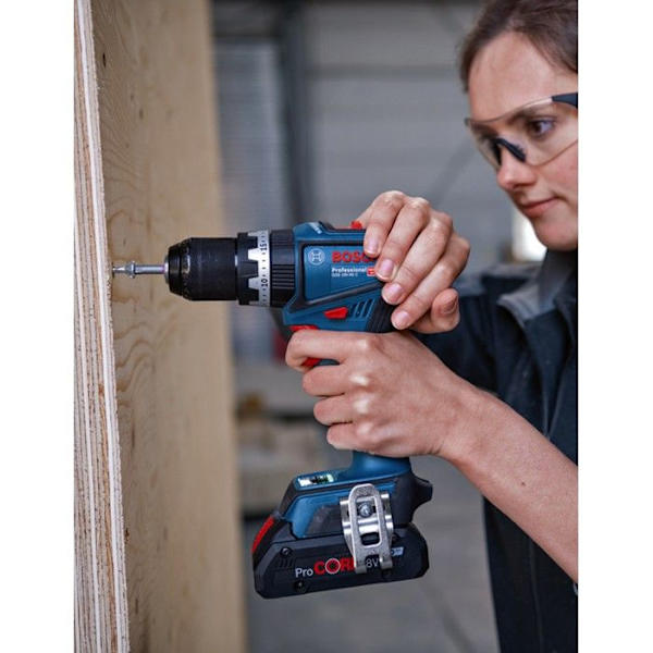 Slaginr/Skruvdragare - BOSCH - GSB 18V-90 C - 2 batterier 4Ah Procore - 2100 varv/min - 13 mm chuck