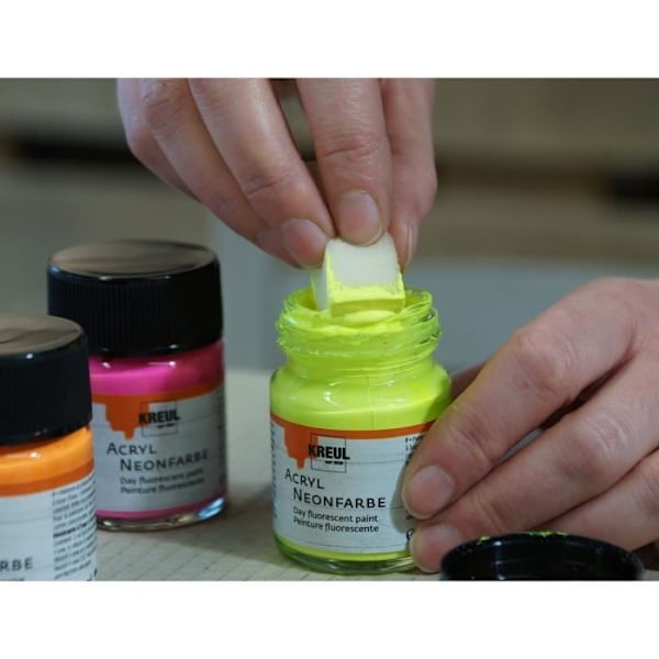 Flaska 50 ml Gul fluorescerande akrylfärg