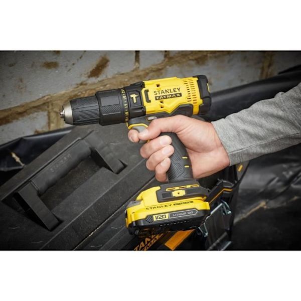Slagborrskruvdragare 50 Nm - Litium 18V - 2 batterier 2Ah - STANLEY FATMAX V20 - SFMCD711D22-QW Gul
