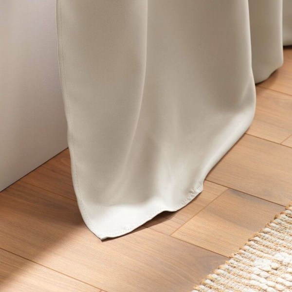 Mörkläggningsgardin - Vanlig - Ecru - 140 x H180 cm - 100 % polyester - 8 silveröglor Ecru