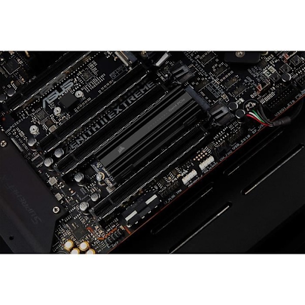 Corsair MP600 PRO LPX 4TB M.2 NVMe PCIe Gen. 4 x 4 - Optimerad för PS5 (CSSD-F4000GBMP600PLP)