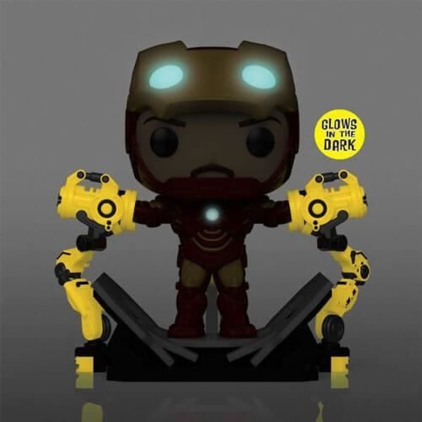 Iron Man 2 Iron Man Mark IV med Gantry Glow Pop! Deluxe