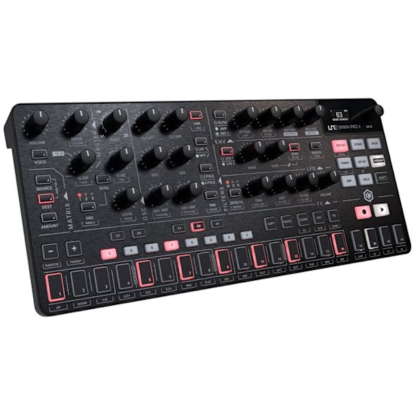Analogsyntetizzator - IK Multimedia - UNO Synth PRO X - 3 oscillatorer - Dubbel filter - Inbyggda effekter