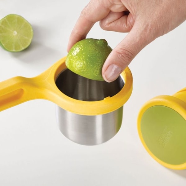 Citruspress - Joseph Joseph - Helix - Rostfritt Stål - Gul - Modern Design Gul