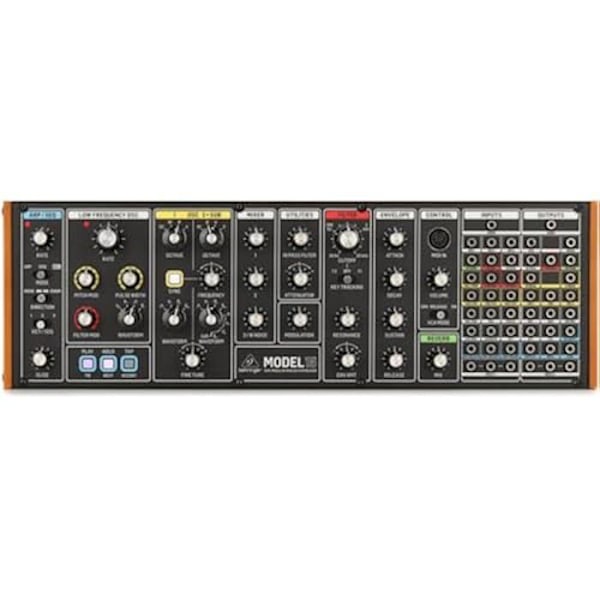 Bellinger Behringer Synthesizer semi-modulär Patchable med Euro Rack Modell 15 Svart