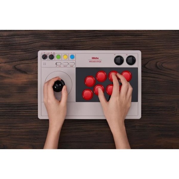 Stick Arcade 8Bitdo - TRUXTON - Kompatibel med Switch & PC - Bluetooth - 2.4Ghz - USB-C