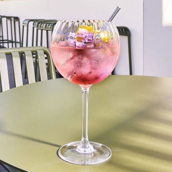 Fotade glas - CHEF & SOMMELIER - Symmetri - 58 cl - Set om 6 - Vertikala linjer