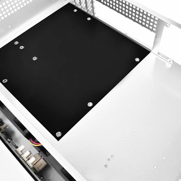 SilverStone SST-RM21-308 - 2U rackmonterad serverchassi, stöder 8x SAS - SATA och en 6Gb - s SFF-8087 mini-SAS