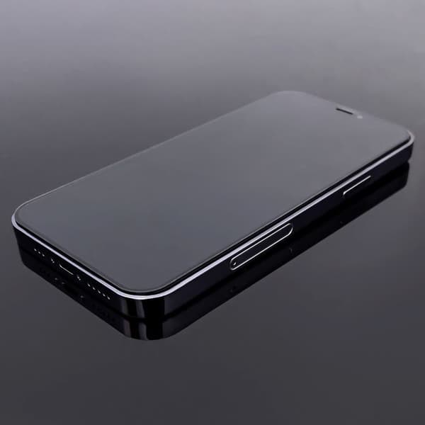 Härdat glas för iPhone 16, hel lim
