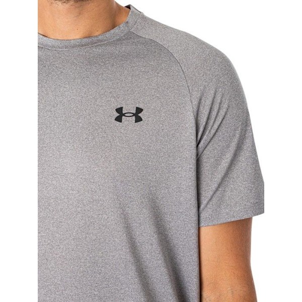 Tränings T-shirt - Under Armour - Tech - Grå - 100% Polyester - Kort ärm Grå jag