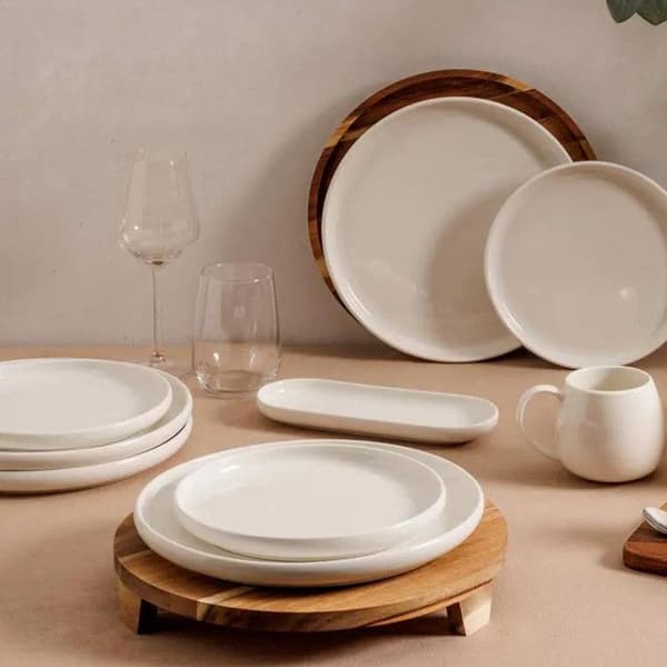 Oval Presentation Plate "Nora" 23cm Vit Vit varmt