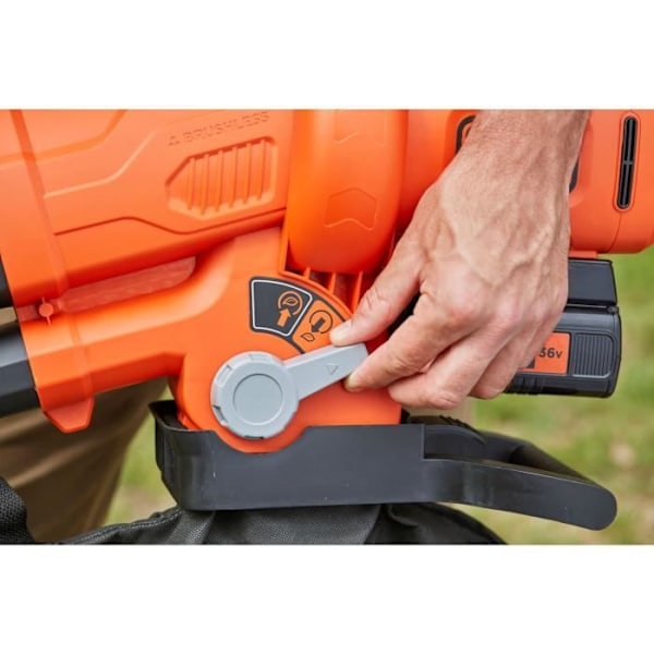 Trådlös dammsugare blåsare för malning BLACK+DECKER - BCBLV3625L1-QW - 36V - Med 36V batteri - 45L påse Orange