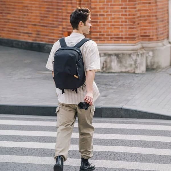 Ryggsäck - PGYTECH - OneGo Lite Backpack 16L - Grön 'Forest' - Modulerbara fack - Vattentålig