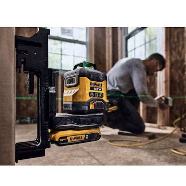 Laser multilinjers - DEWALT - DCLE34031D1-QW - Grön - 3x360° - 100m räckvidd Grön