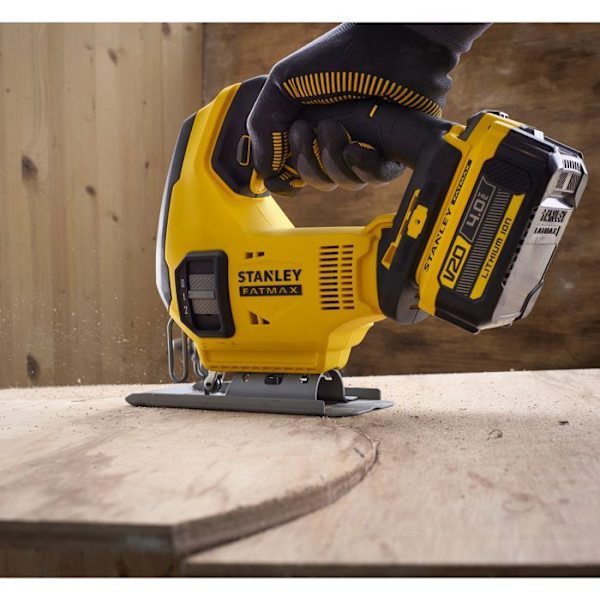 Trådlös sticksåg - Stanley Fatmax - SFMCS600B-XJ - 18V - kapdjup upp till 55mm