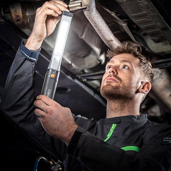 Rechargeable arbetslampa NEO TOOLS 99-043 600 LM SMD