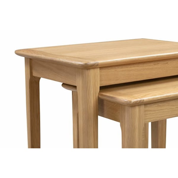 Julian Bowen häckbord - COT110 - Set med 2 häckbord, ek
