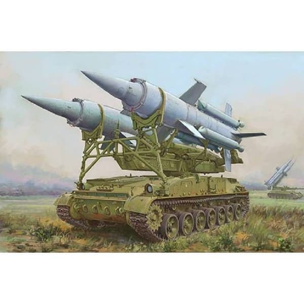 Sovjetisk 2K11A TEL med 9M8M missil Krug-a (SA-4 Ganef)
