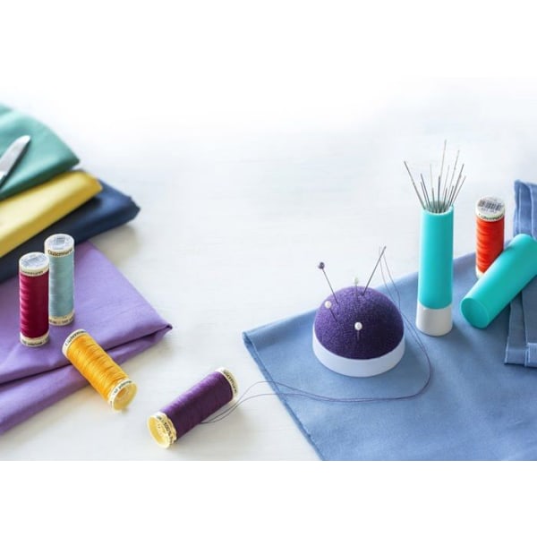Modespel - sömnad - styling Gutermann - 734572 - PRYM Set med 8 trådrullar för att sy allt 100 m
