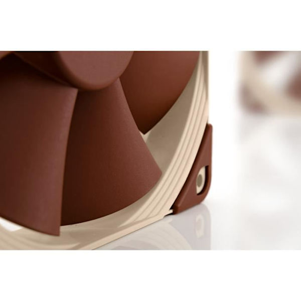 Fläkt - Noctua - NF-F12 - 12 cm - 300-1500 varv/min - 22,4 dB Beige, brun