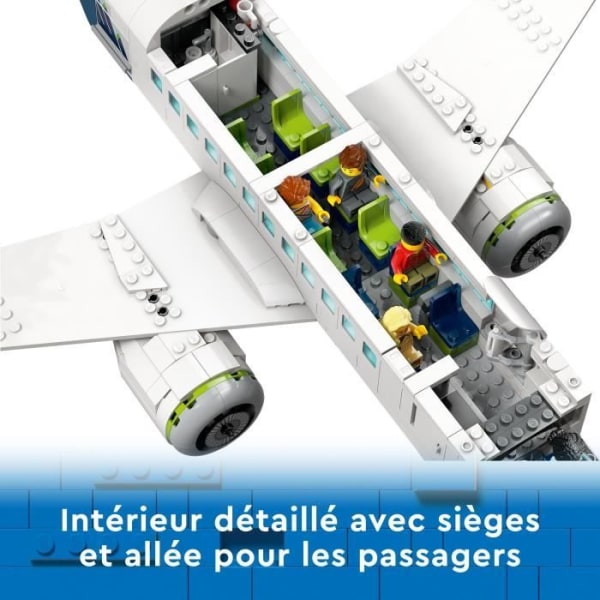 LEGO® City 60367 Flygplansleksak med flygbuss, bogserbåt, bagagebil och 9 minifigurer