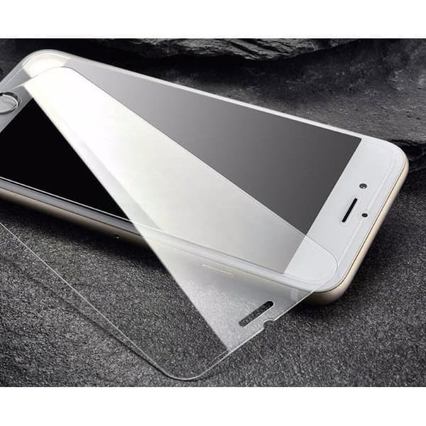 Skärmskydd i härdat glas för iPhone 15 Pro