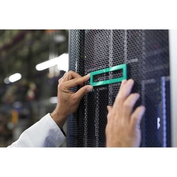 HPE 1,92TB SAS RI SFF SC SSD TU Svart