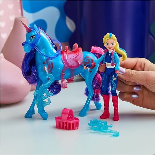 Unicorn Academy - Licenskolan - Licor River + Docka Isabel Blå, Rosa
