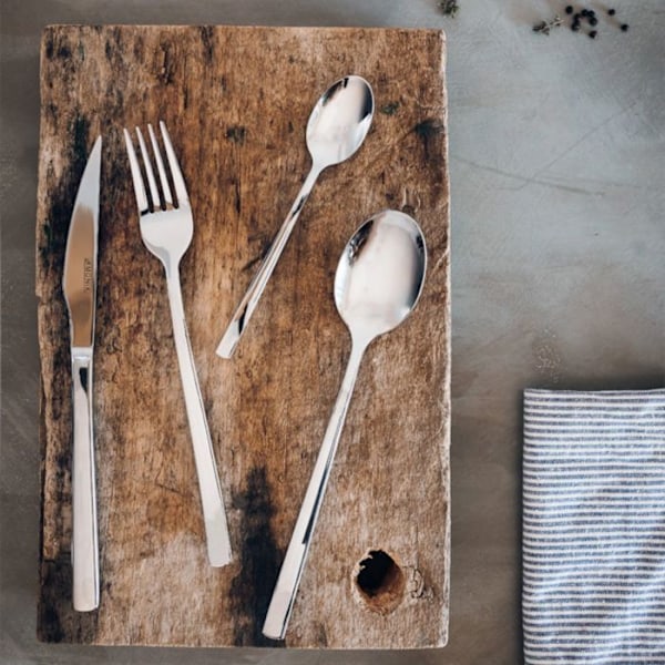 Mängdset 24 delar - Monix - Génova - Rostfritt stål 18/10 - Modern design - Polerat blanka yta