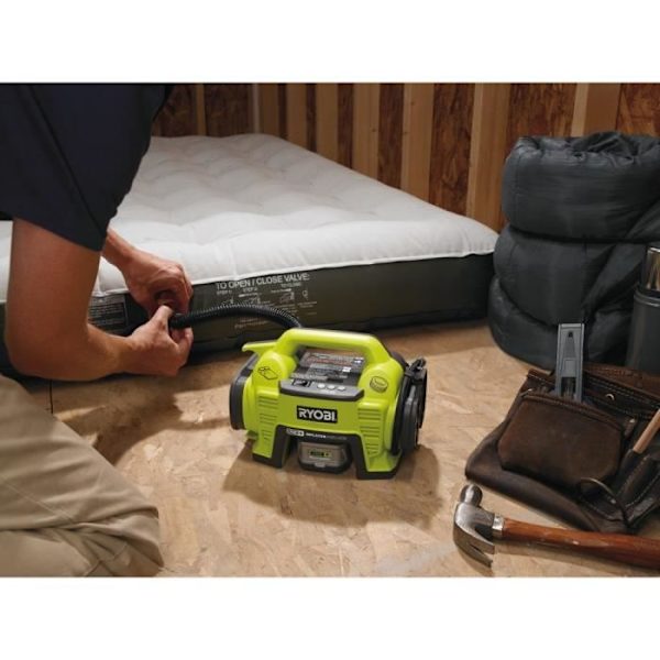 RYOBI - 18V ONE+ kompressor - inflator - upp till 10,3 bar / upp till 210 L/min - Levereras med 3 uppblåsningsspetsar - R18I-0