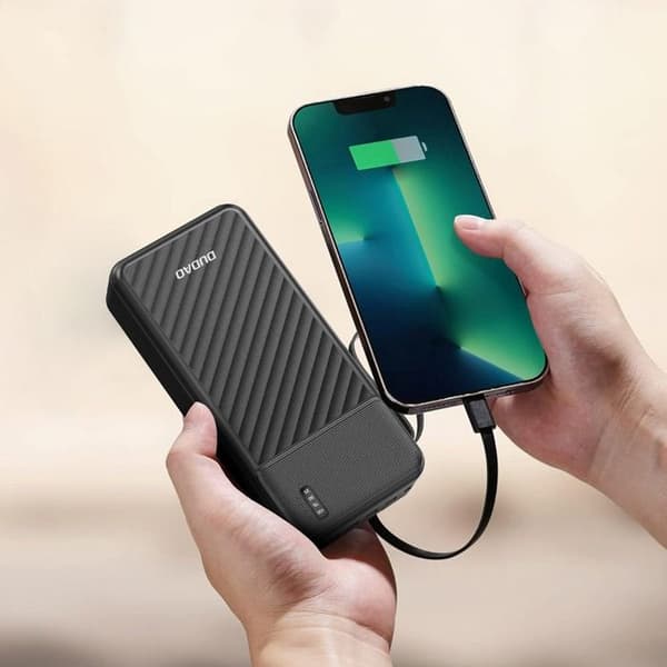 Extern batteri K11 Max 30 000 mAh med integrerade kablar - Svart
