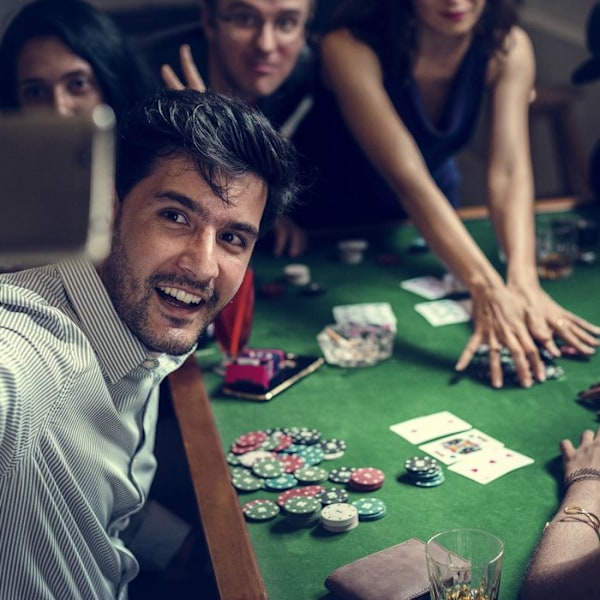 Relaxdays Spelkortsmixer, Automatisk, Läderlook, Elektronisk, 2 kortlekar, Pro, Poker, Rummy, Kasino, Svart Svart