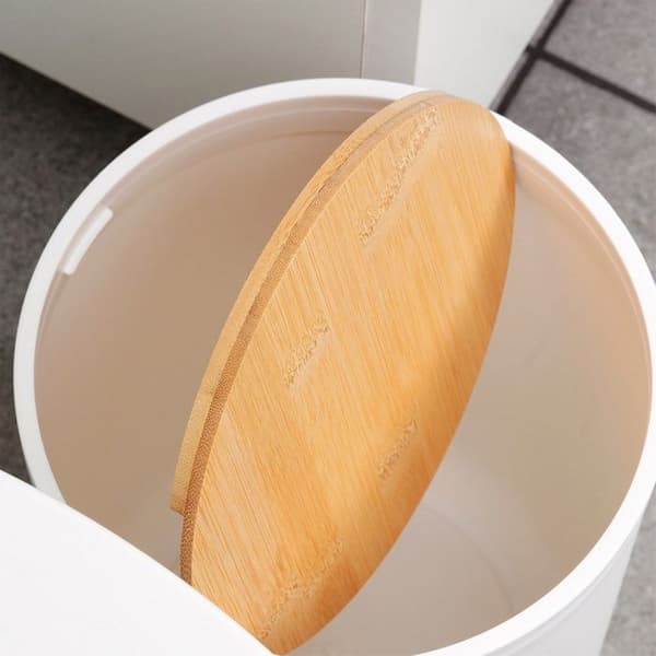 Badrumsaccessoarer - Vilde - 6 delar - Vit plast - Bambu - Modern design Vit