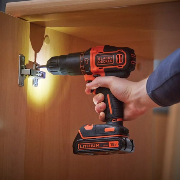 Black & Decker BDCHD18KB borrskruvdragare 2x 18V batterilåda
