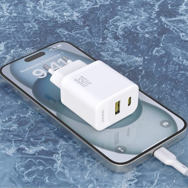 Väggladdare A27 MaxC USB-C USB-A GaN 35 W - Vit