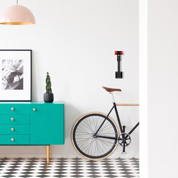 Relaxdays stöttande väggfäste för cykel, ram: 25-40 mm, upp till 20 kg, klämma för reparation, garage och verkstad, svart - röd Svart