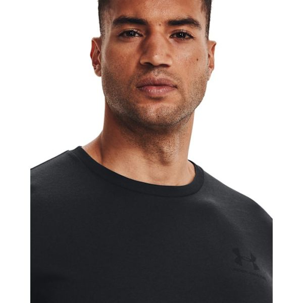 Löpar-T-shirt - Under Armour - Sportstyle - Svart - Korta ärmar - Andningsbar Svart jag