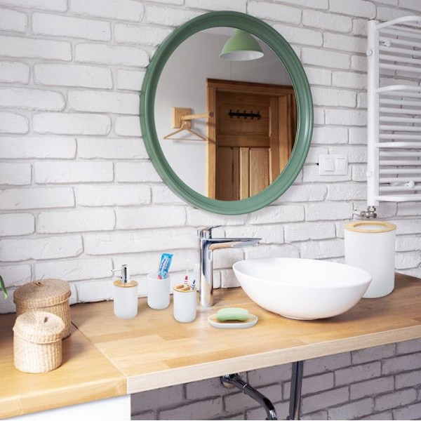 Relaxdays badrumsaccessoarer, set om 6, i plast och bambu, komplett set, vit vit, ljusbrun