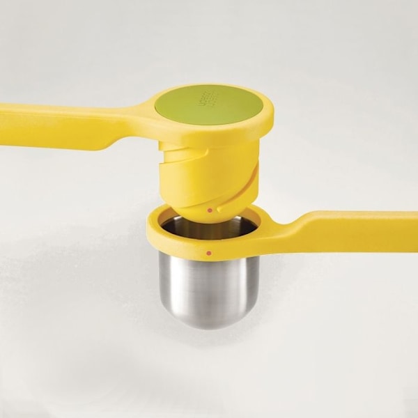 Citruspress - Joseph Joseph - Helix - Rostfritt Stål - Gul - Modern Design Gul