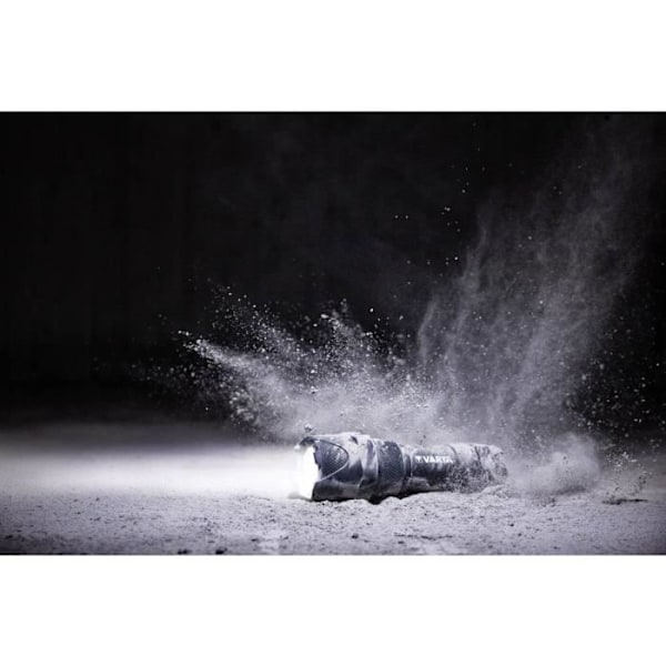 Ficklampa - VARTA - F10 PRO - 300 lm - IP67 - 3 AA-batterier inkluderade