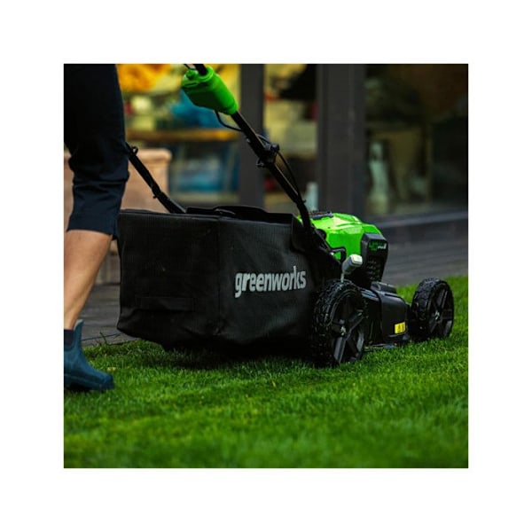 "Gräsklippare dragna 46 cm 40V GREENWORKS - Batteri 4,0Ah - Laddare - GD40LM46SPK4"