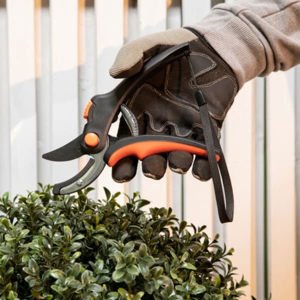 BLACK+DECKER Sekatör Apelsin