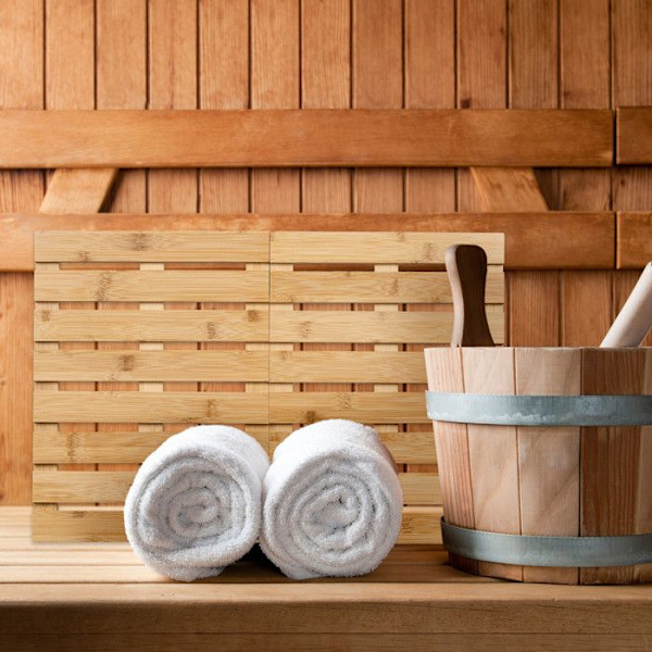 Badrug i bambu - Relaxdays - 10048736 - Halkskydd - Fällbar - Naturlig design ljusbrun