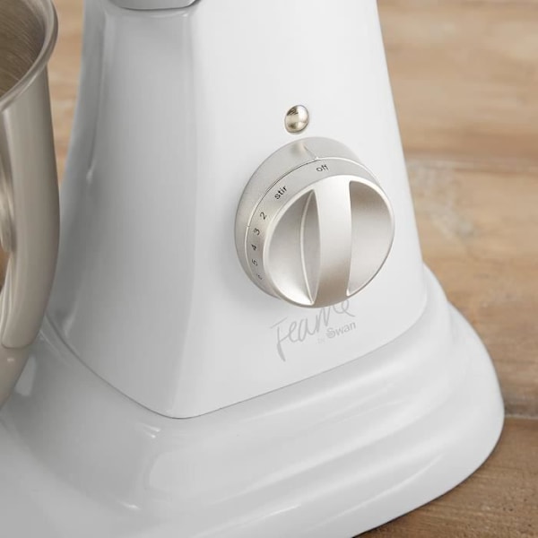 Fearne par Swan Retro Kök Robot Truffle - 6 Liter - 1500 Watt