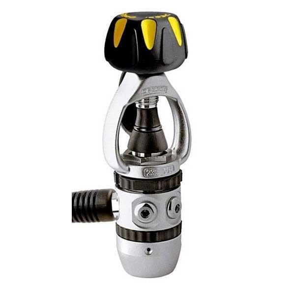 Dykarsregulatorer CRESSI - XS Compact AC2 - Lätt och ergonomisk