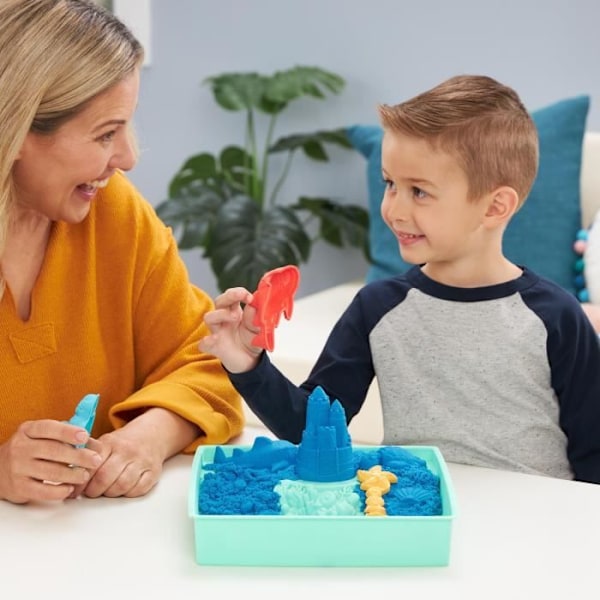 Kinetic Sand - Slottssandlåda 454G - Natursand för solida och färgglada skapelser Flerfärgad