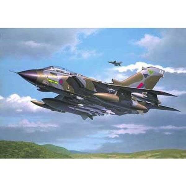 Modell - REVELL - Panavia Tornado GR. 1 RAF - Pojke - 198 stycken 48 57 63 79 84